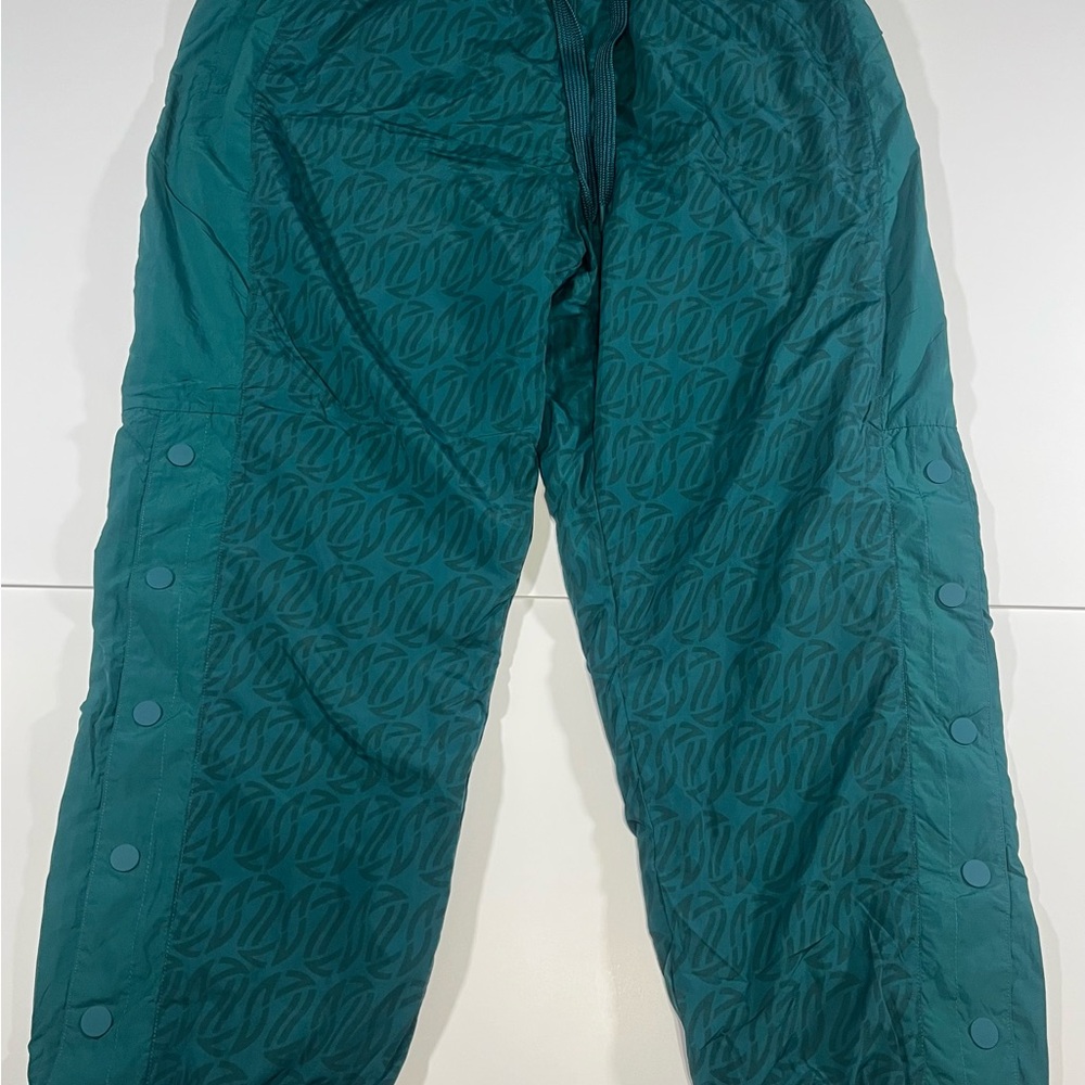 Puma women’s size  XL Stewie Storm track pants